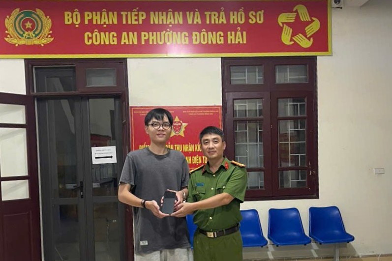 Người dân gửi thư cảm ơn Công an phường Đông Hải giúp tìm kiếm và trả lại tài sản đánh rơi